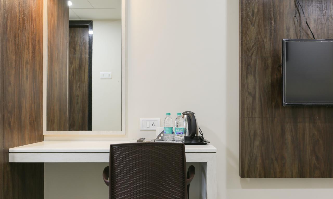 Treebo Trend Grace Residency Hotel Chennai Exterior foto