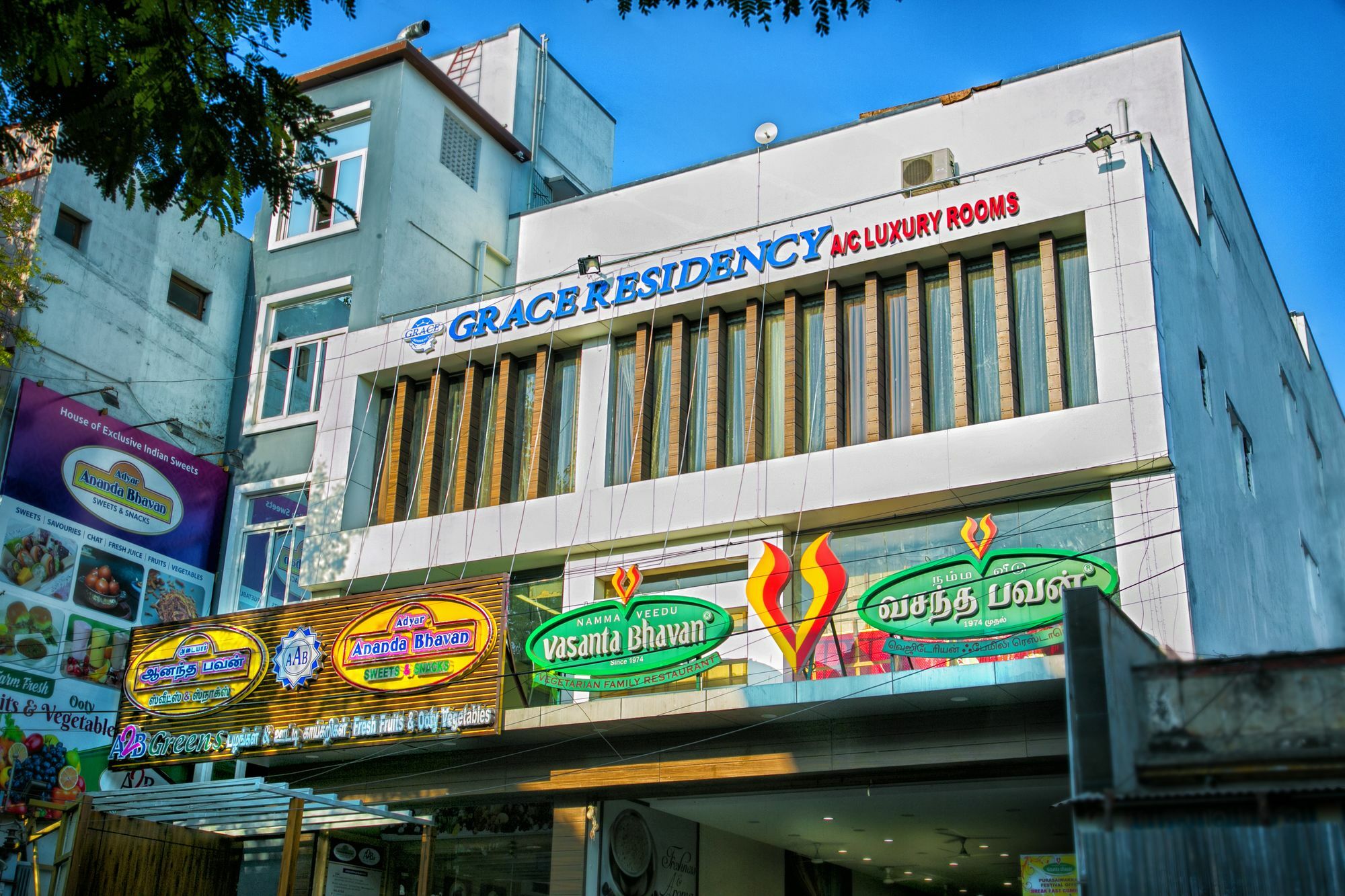 Treebo Trend Grace Residency Hotel Chennai Exterior foto